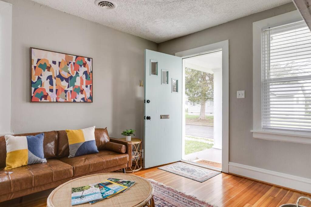 Private Boho Bungalow 10 Minutes To Downtown Rva! リッチモンド エクステリア 写真